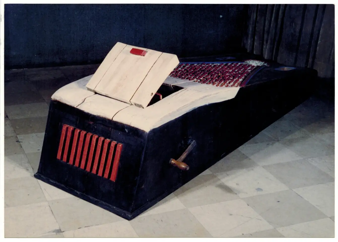 Work by Galina Chehirian — archival photograph 9